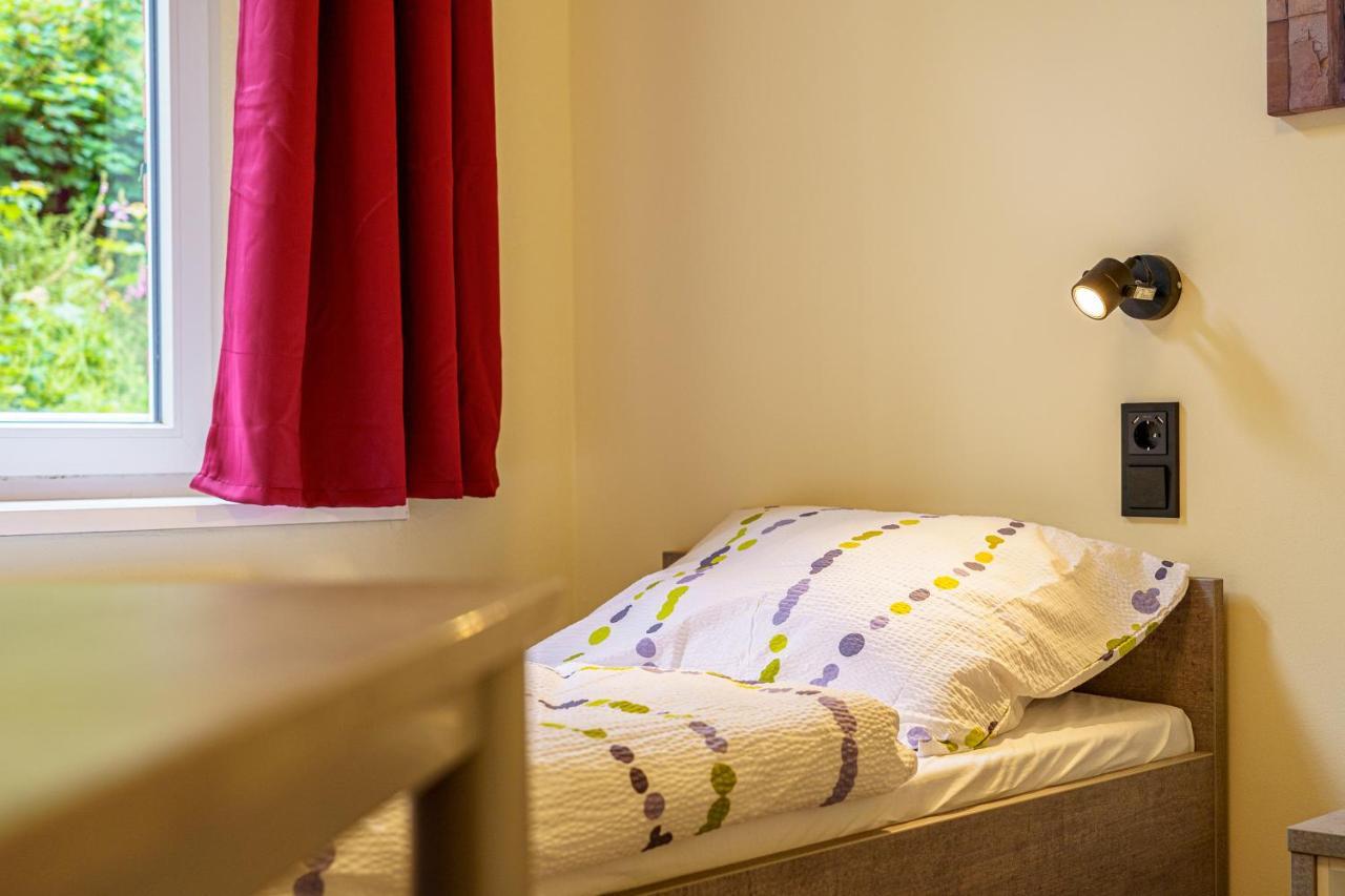 Hotel Und Hostel Gleisbett Annaberg-Buchholz Ngoại thất bức ảnh