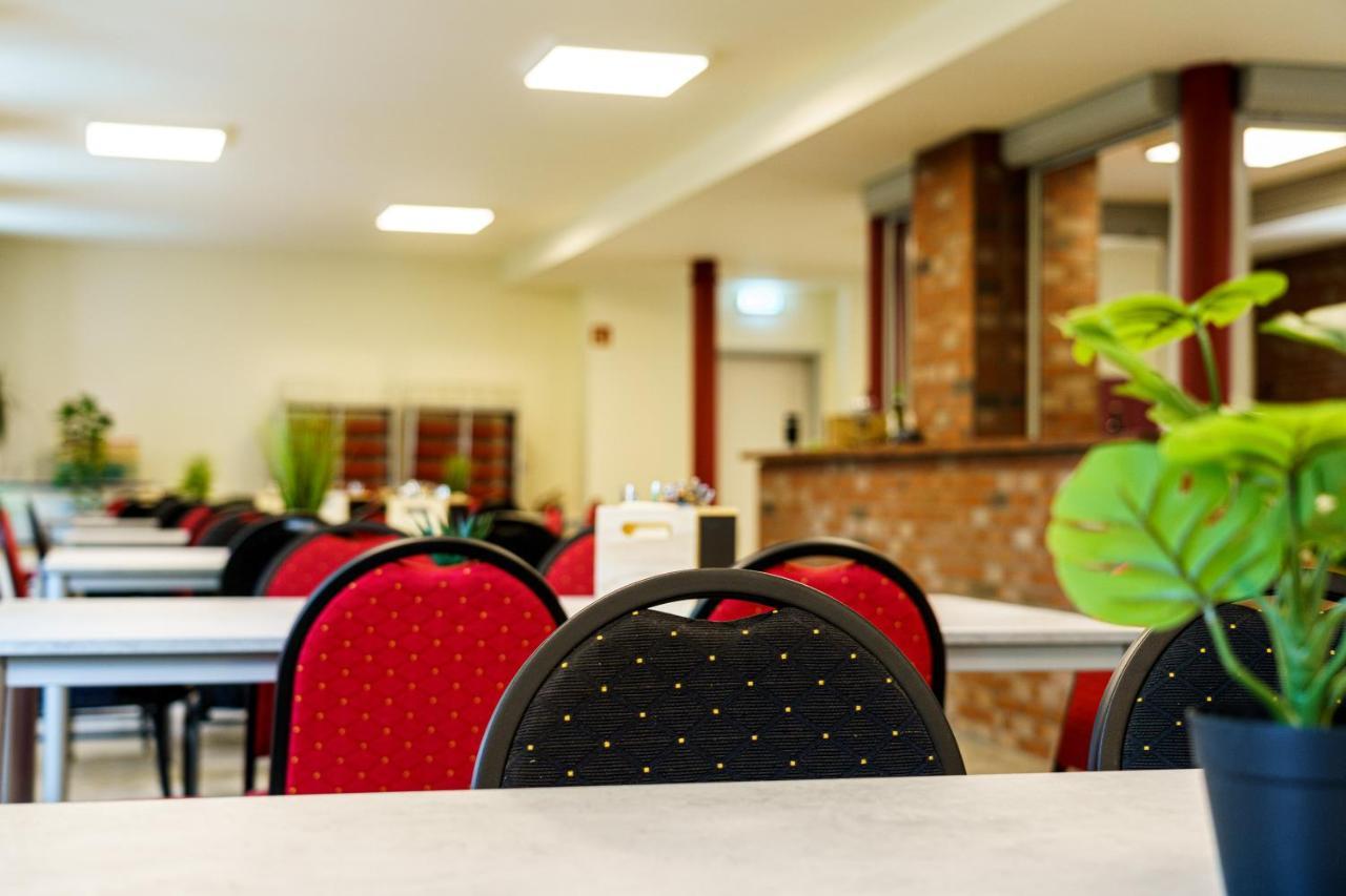 Hotel Und Hostel Gleisbett Annaberg-Buchholz Ngoại thất bức ảnh