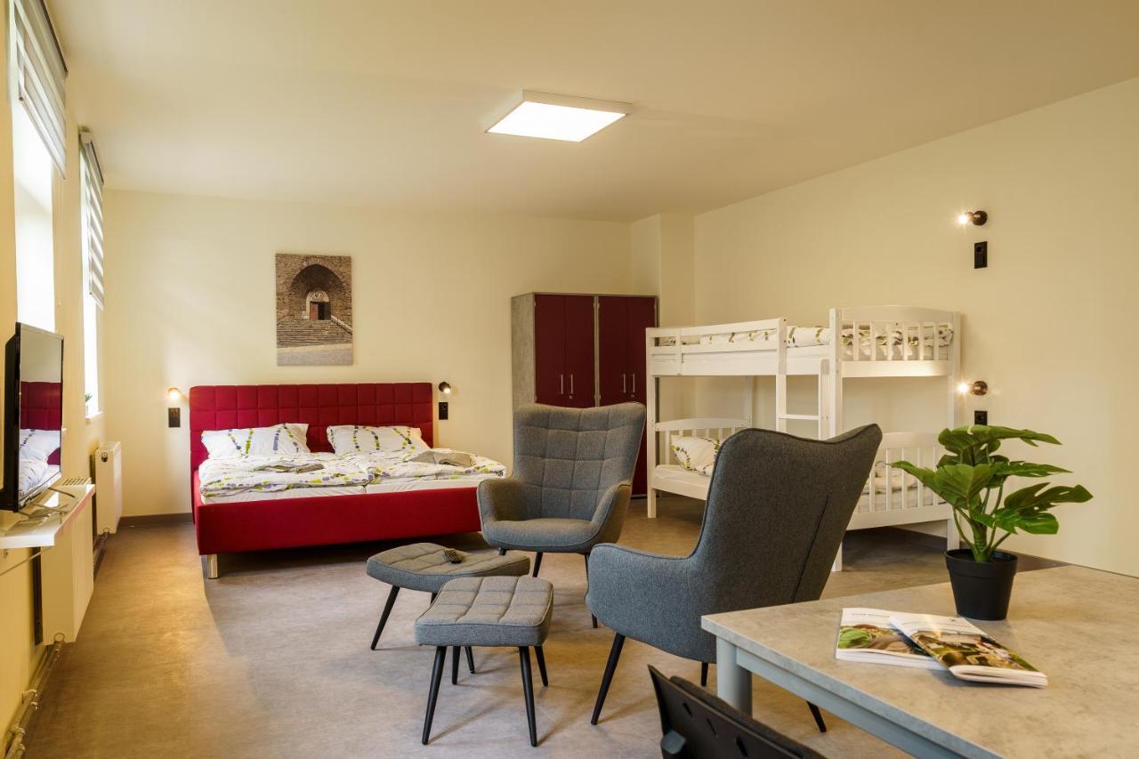 Hotel Und Hostel Gleisbett Annaberg-Buchholz Ngoại thất bức ảnh