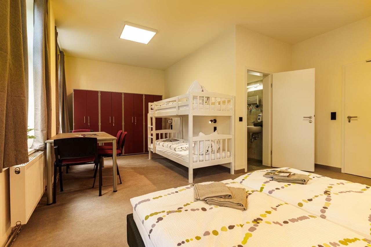 Hotel Und Hostel Gleisbett Annaberg-Buchholz Ngoại thất bức ảnh